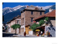 Case la munte de două ori mai ieftine în Bulgaria